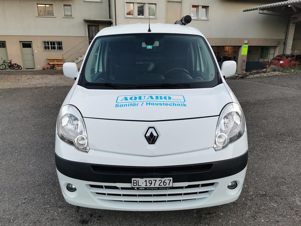 Servicewagen von vorne